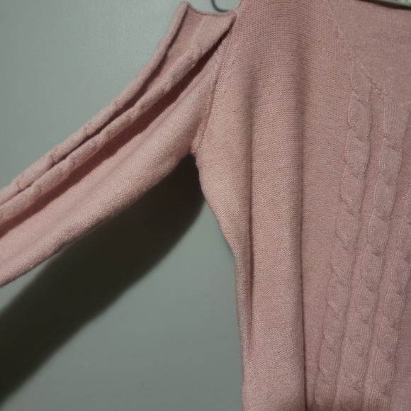 Sweater - Picture 3 of 6